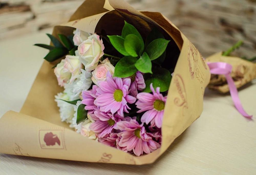 Букет цветов из: Розы и Хризантемы в Клементьево