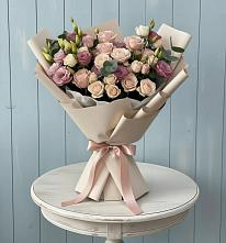 Букет цветов из:  Розы и Лизиантусы #REPLACE_PRED# Клементьево