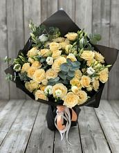 Букет цветов из:  Розы и Лизиантусы #REPLACE_PRED# Клементьево