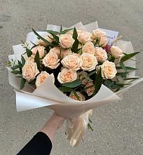 Букет Кремовые розы Латте в Клементьево
