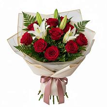 Букет цветов из:  Лилии и Розы в Клементьево