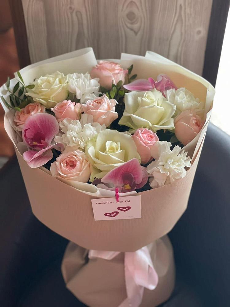 Букет цветов из: Орхидеи, Розы и Гвоздики в Клементьево