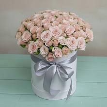 Цветочная композиция из Розы в шляпной коробке #REPLACE_PRED# Клементьево