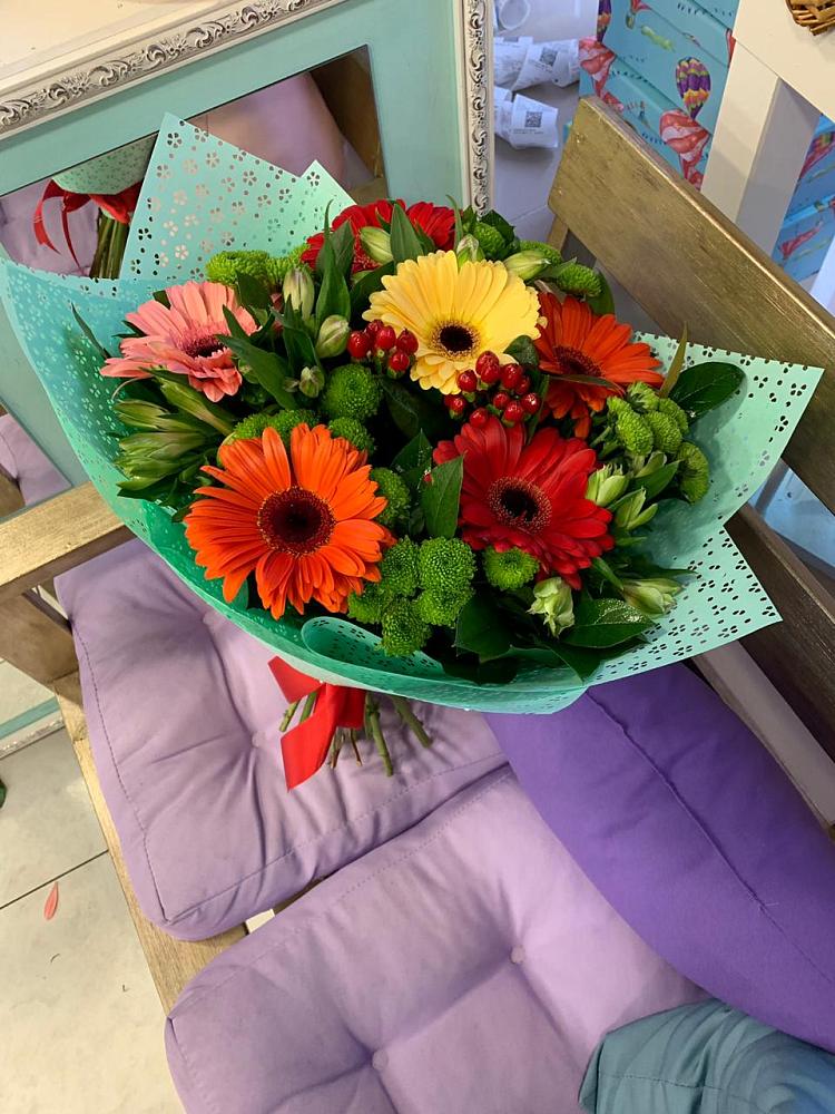 Букет цветов из: Герберы, Хризантемы и Альстромерии в Клементьево