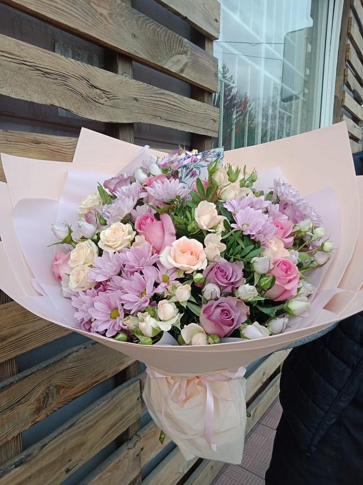 Букет цветов из: Розы и Хризантемы в Клементьево