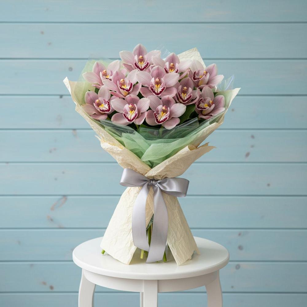 Букет цветов из: Орхидеи и Розы в Клементьево