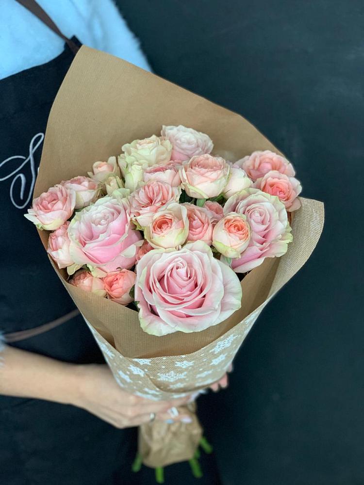 Букет цветов из: Хризантемы и Розы в Клементьево