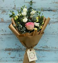Букет цветов из:  Розы и Лизиантусы в Клементьево