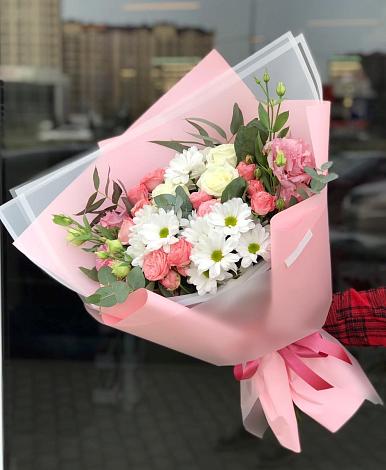 Букет цветов из: Розы, Лизиантусы и Хризантемы в Клементьево